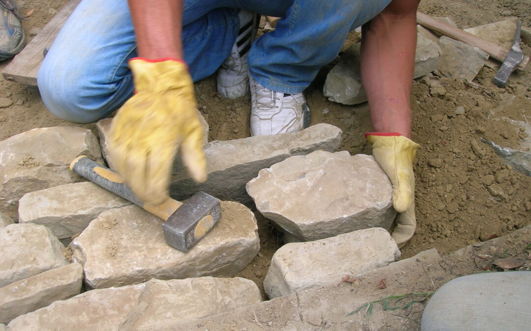 Corso propedeutico sulle tecniche di base per la costruzione in pietra a secco – BOSTER – Bosco e territorio, Beaulard (TO), 29 giugno 2024